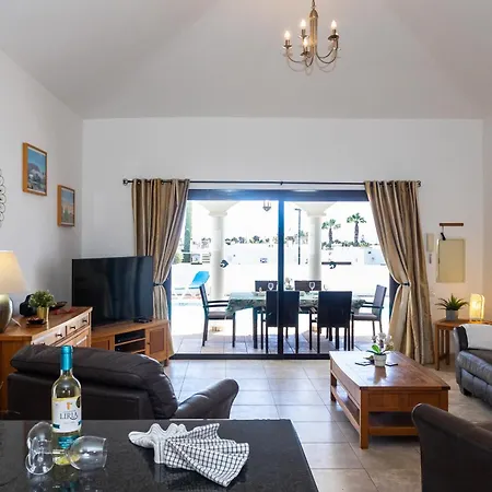 Casa Margaret * بلايا بلانكا
